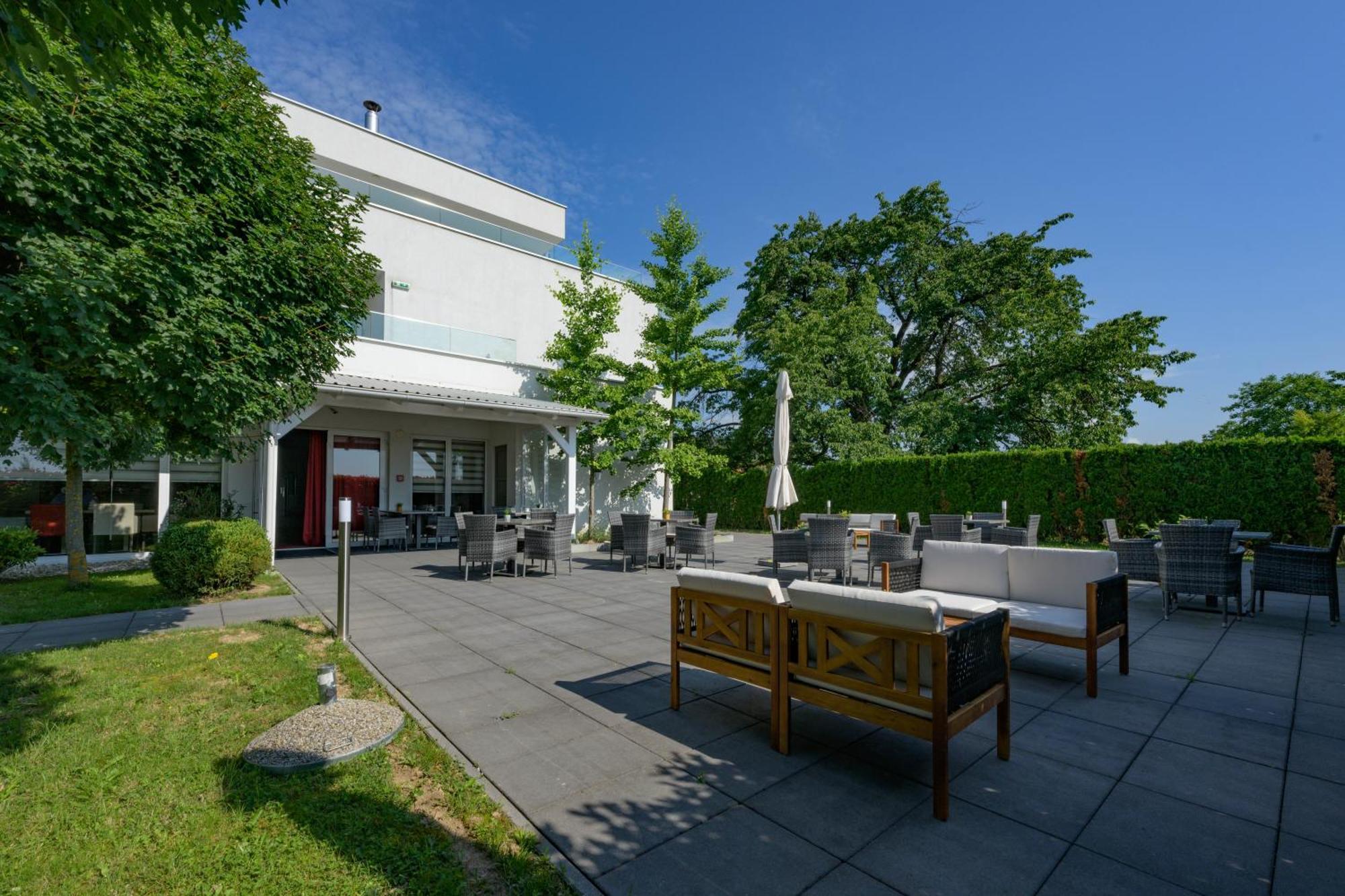 Hotel Magdalena 자그레브 외부 사진