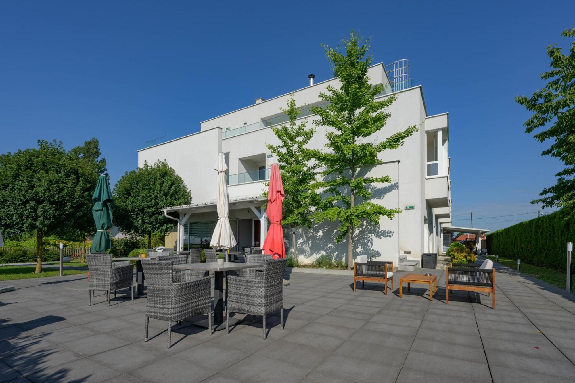 Hotel Magdalena 자그레브 외부 사진